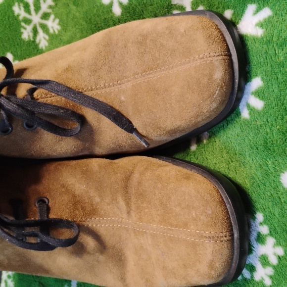 Brown Suede Fur-Lined Boots - Picture 7 of 8